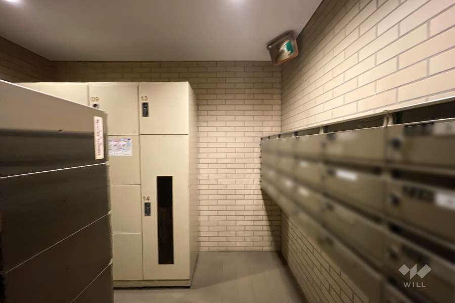 宅配ボックスと共用ポスト