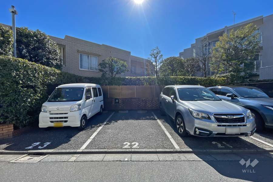 敷地内駐車場（屋外平面式）