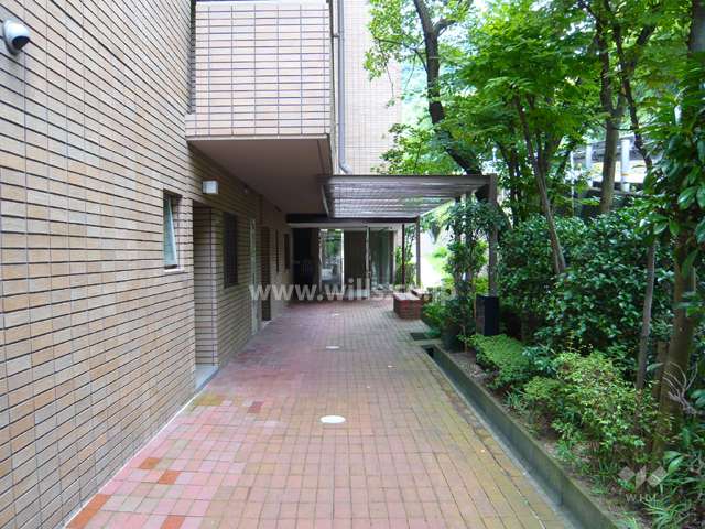 エントランスアプローチ