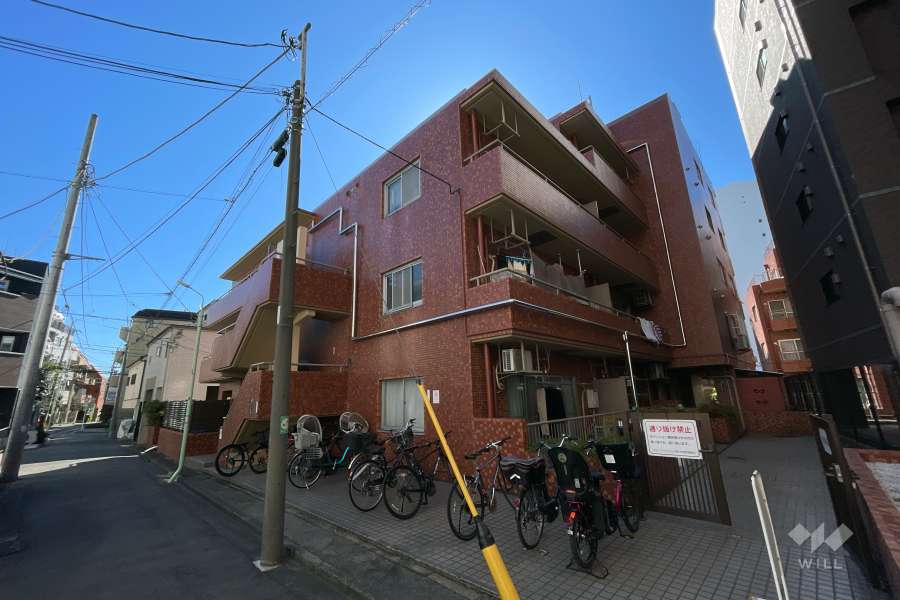 モナークマンション第２方南Ｂ棟の外観（北西側から）