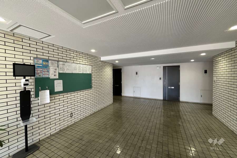 エントランスホール