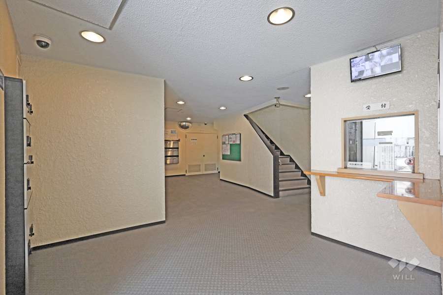 エントランスホール