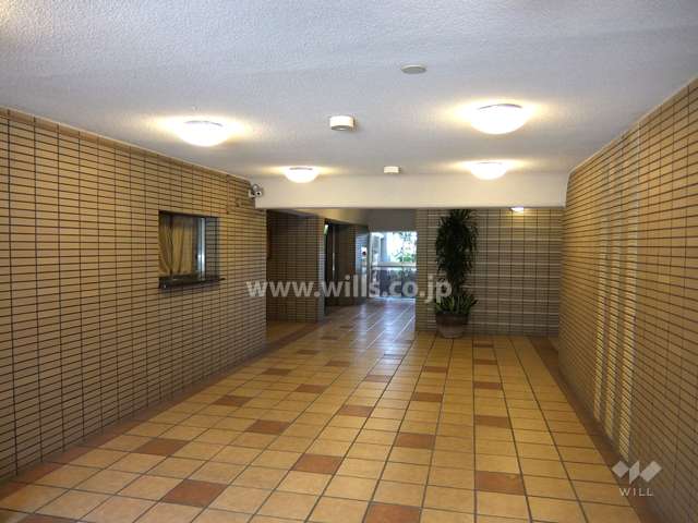 エントランスホール