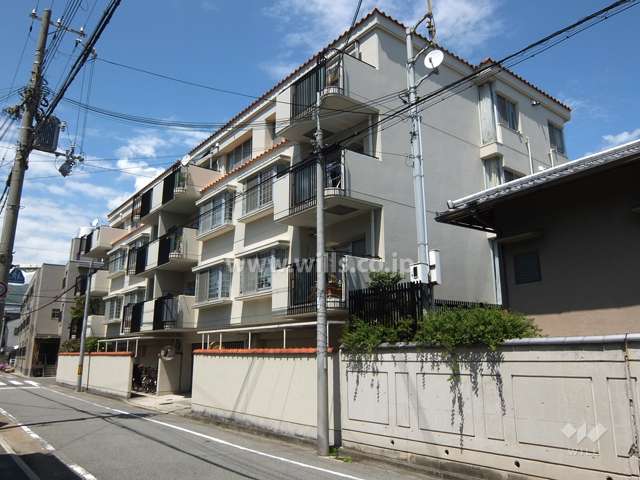 芦屋浜町アーバンライフの外観（南東側から）
