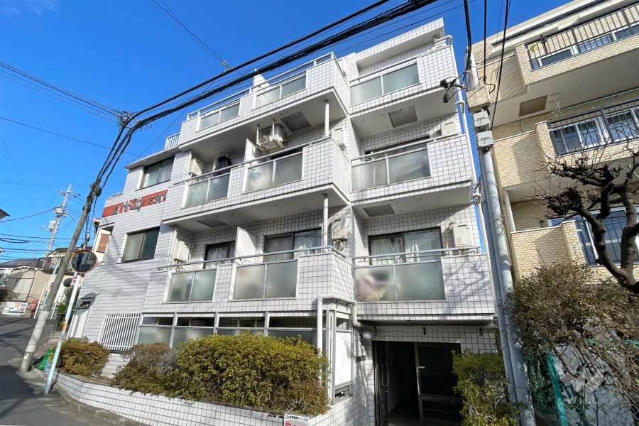 ハイシティ方南町の外観（南東側から）