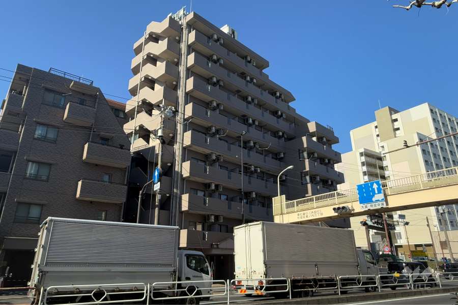 メインステージ東高円寺の外観（南東側から）
