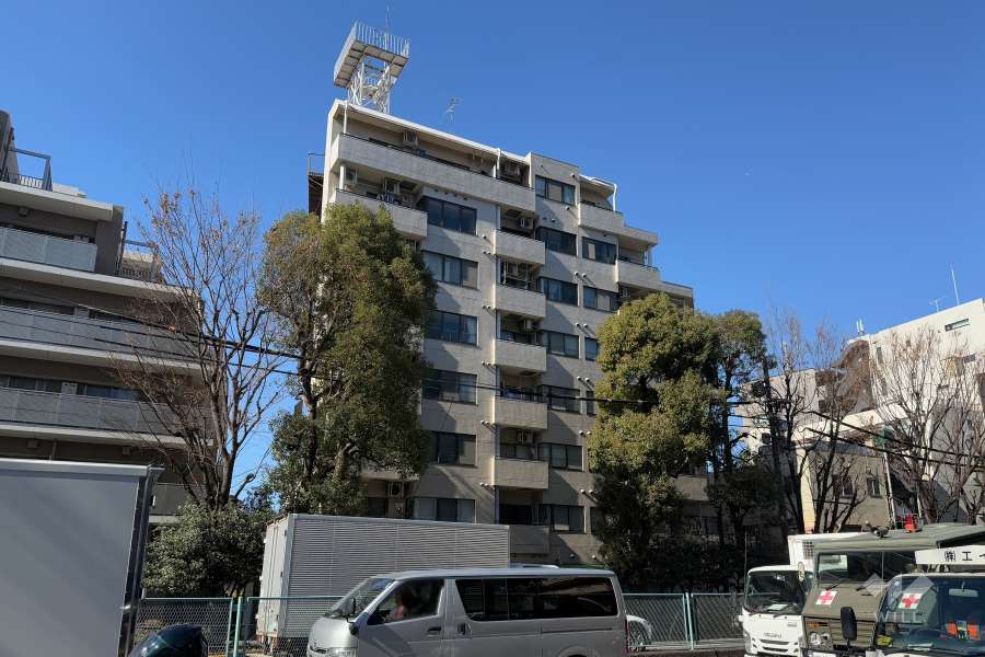 パレドール方南町の外観（南東側から）