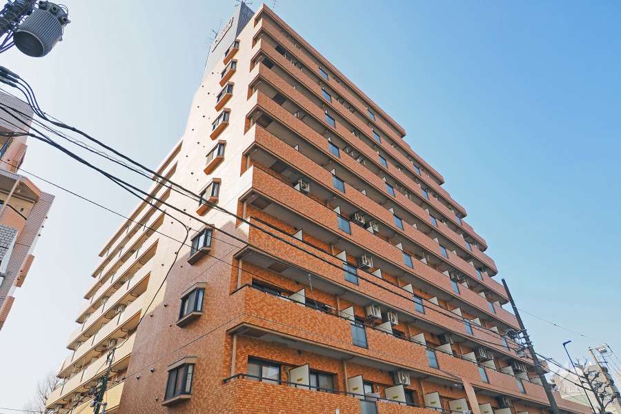 ライオンズプラザ方南町の外観（南東側から）