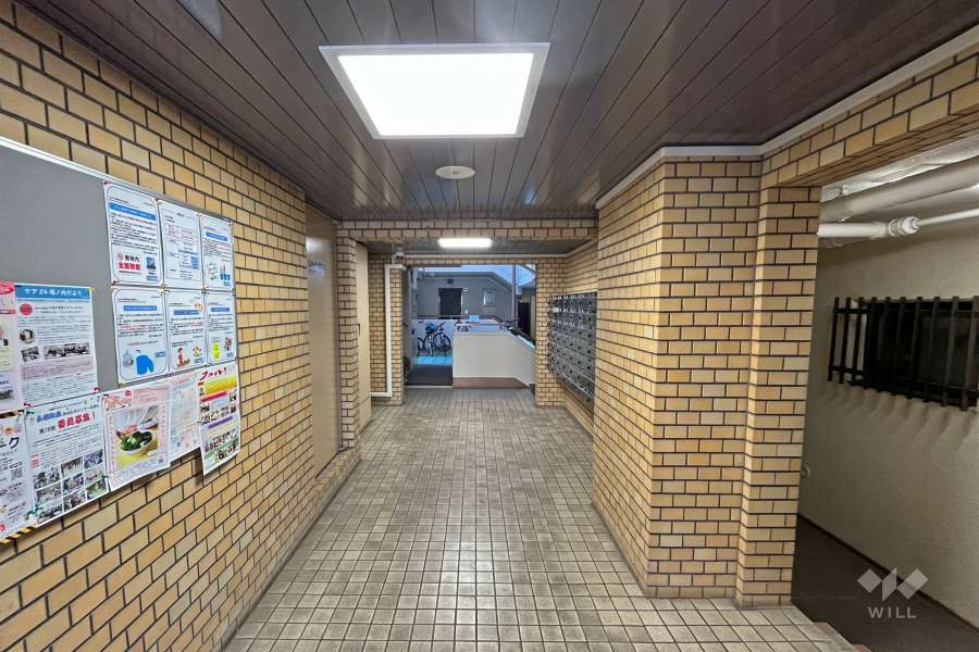 エントランスホール