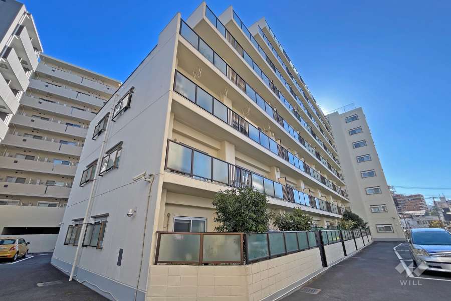 日商岩井第2方南町マンションの外観（北西側から）