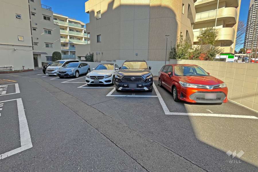 敷地内駐車場（屋外平面式）