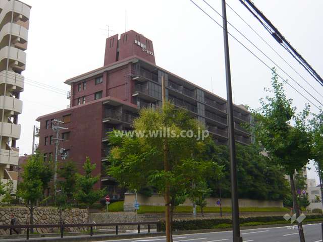 芦屋春日コーポラスA棟の外観（北東側から）