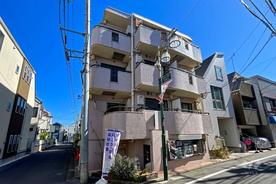 スターホームズ代田橋の外観（北西側から）