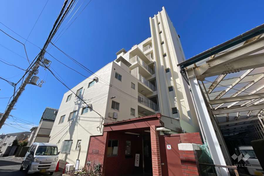 明穂和泉マンションの外観（北東側から）