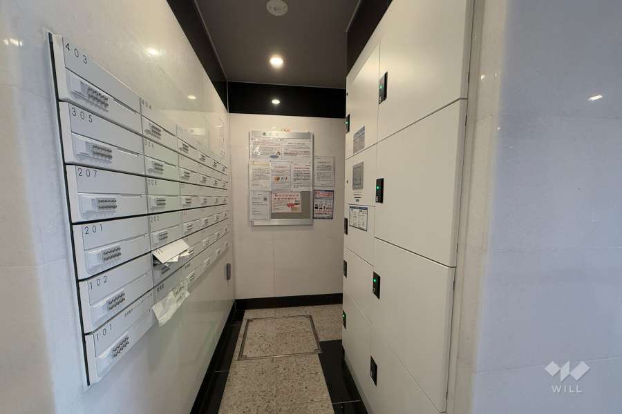 共用ポストと宅配ボックス