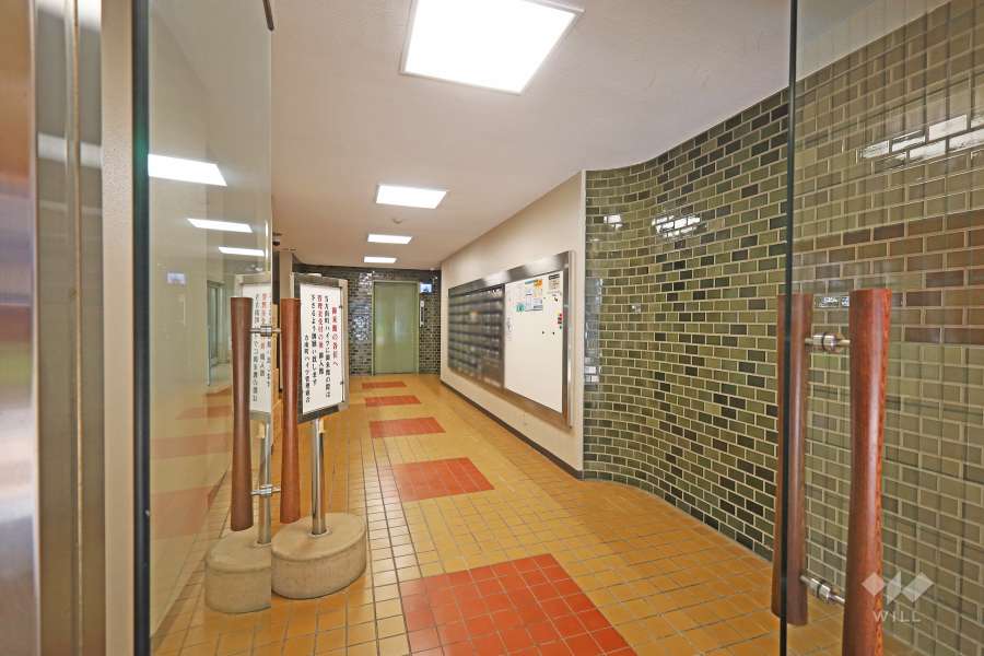 エントランスホール