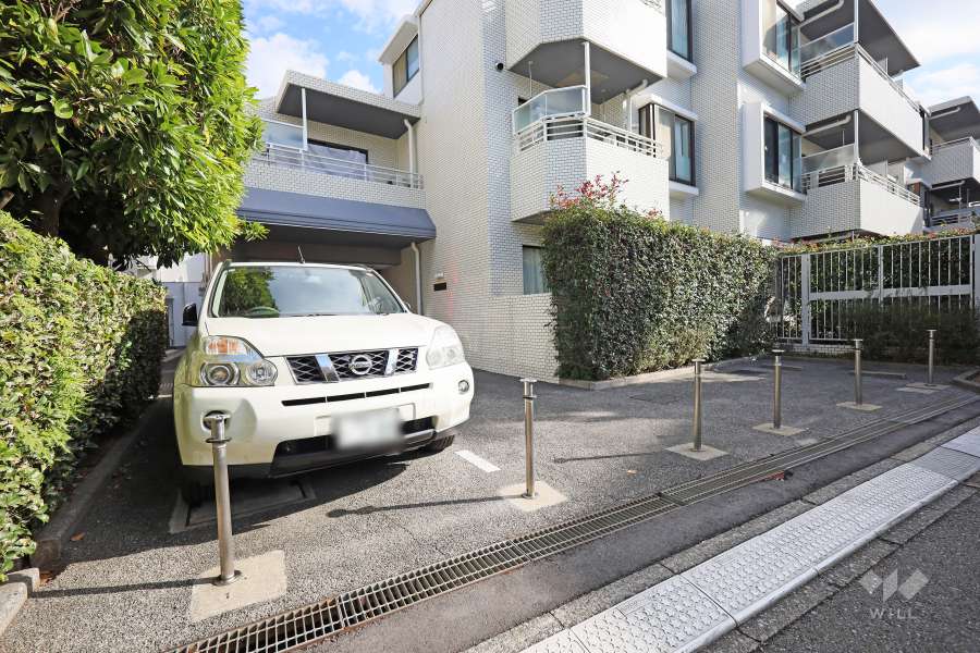 敷地内駐車場（屋外平面式）