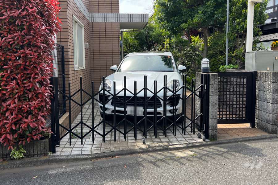 敷地内駐車場（屋外平面式）