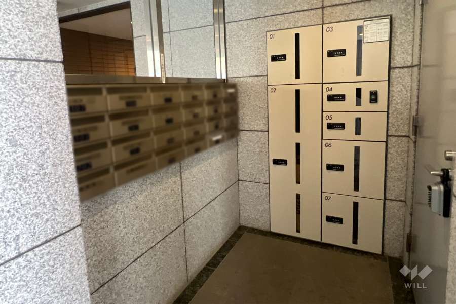 宅配ボックスと共用ポスト