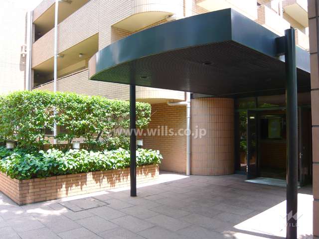 エントランス（オートロック付き）