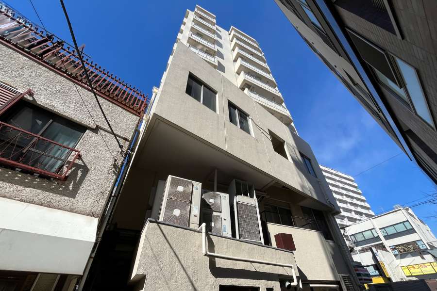 ウエストハイマンション高円寺の外観（南東側から）