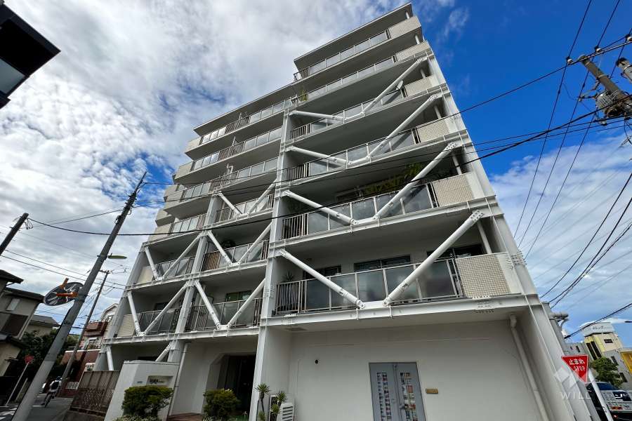 羽根木マンションの外観（南側から）