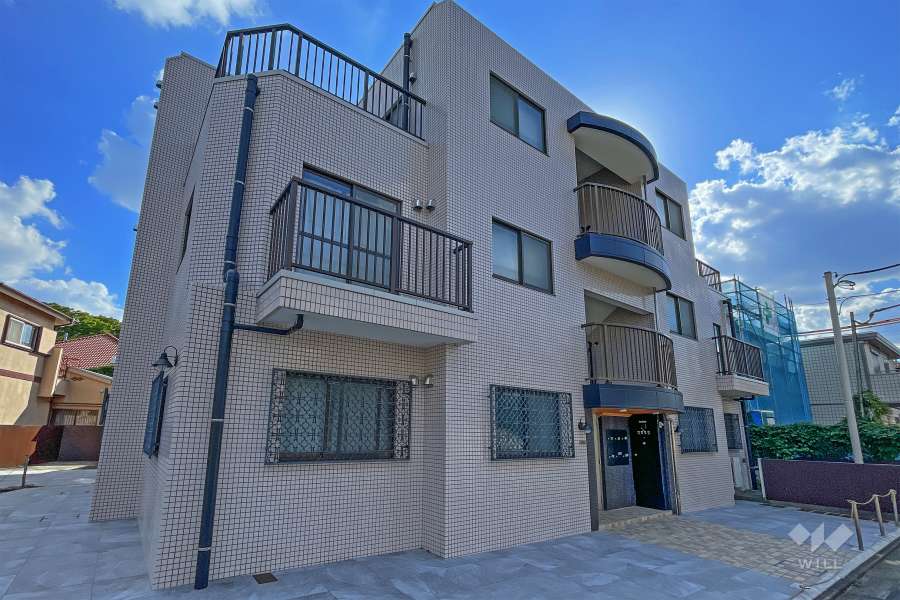 LEREVE羽根木の外観（北東側から）