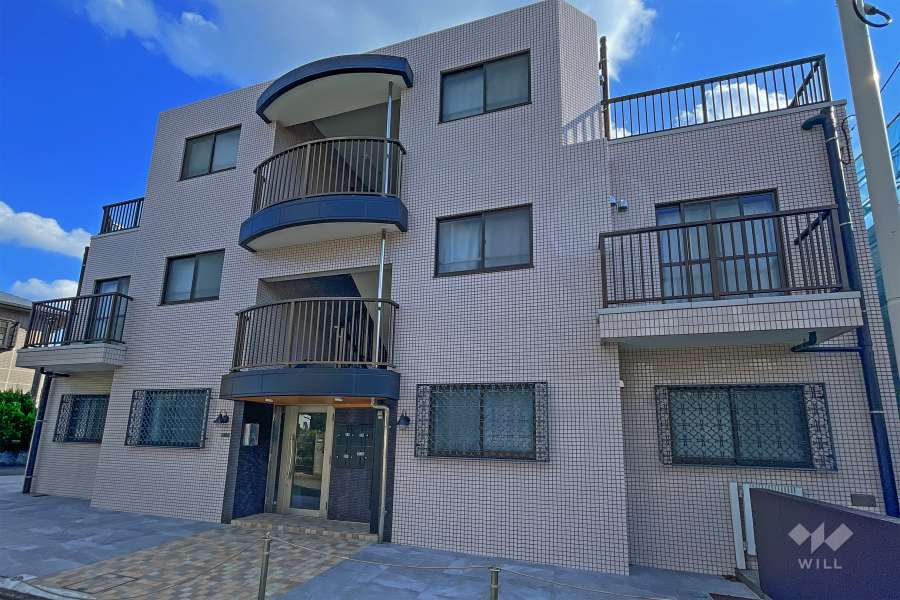 LEREVE羽根木の外観（北西側から）