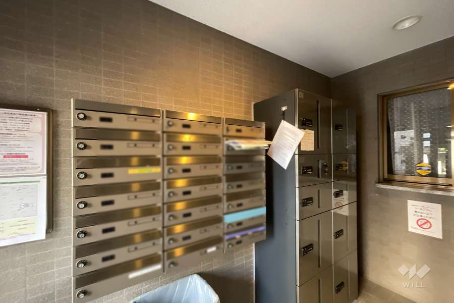 集合ポストと宅配ボックス