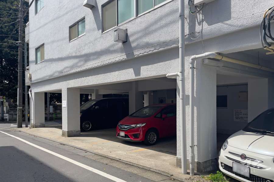 敷地内駐車場（屋内平面式）