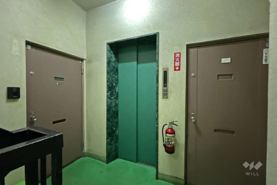 エレベーターホール