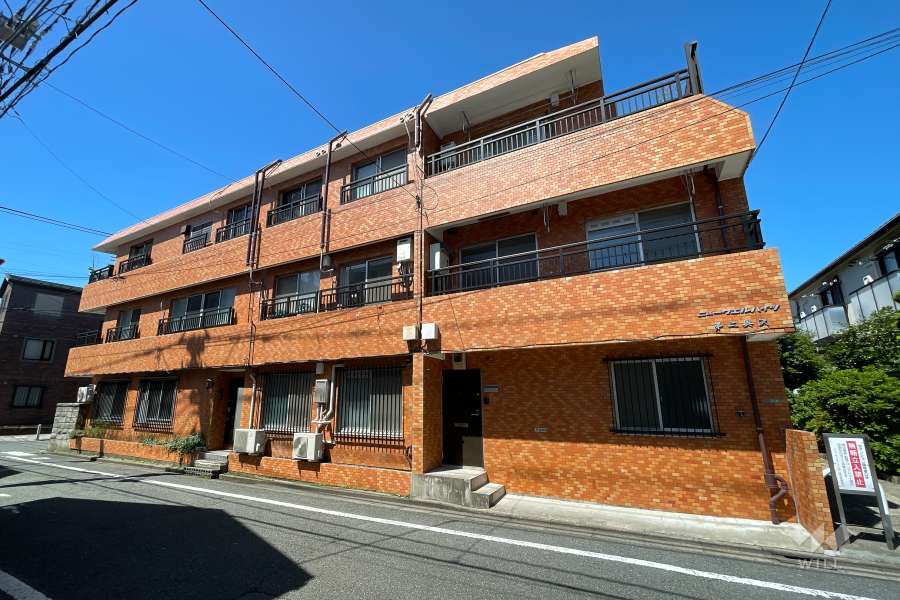 ニューウェルハイツ第2奥沢の外観（北東側から）