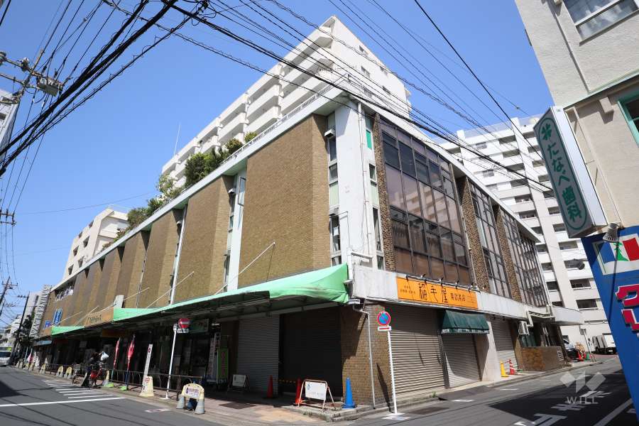 マンションの外観（南東側から）