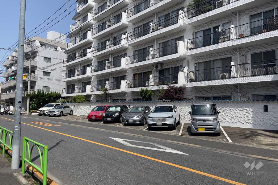 敷地内駐車場（屋外平面式）