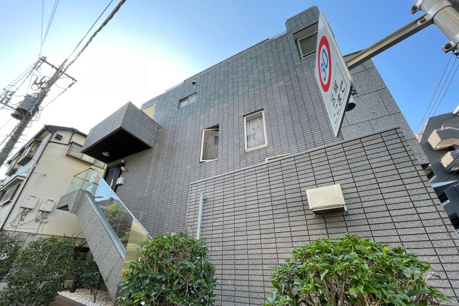 サンプラザ田園調布の外観（北西側から）