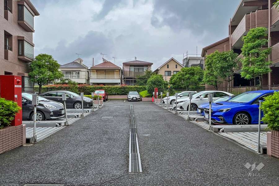 敷地内駐車場（屋外機械式）