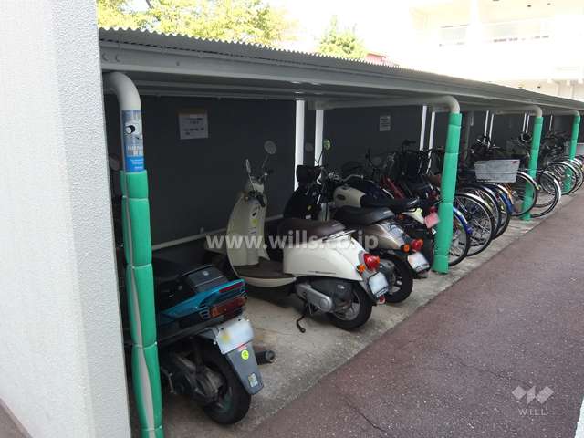 バイク置場