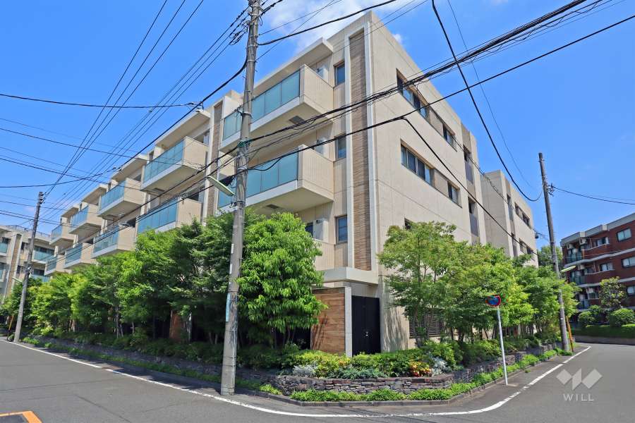 イニシアクラウド二子玉川イーストの外観（南西側から）