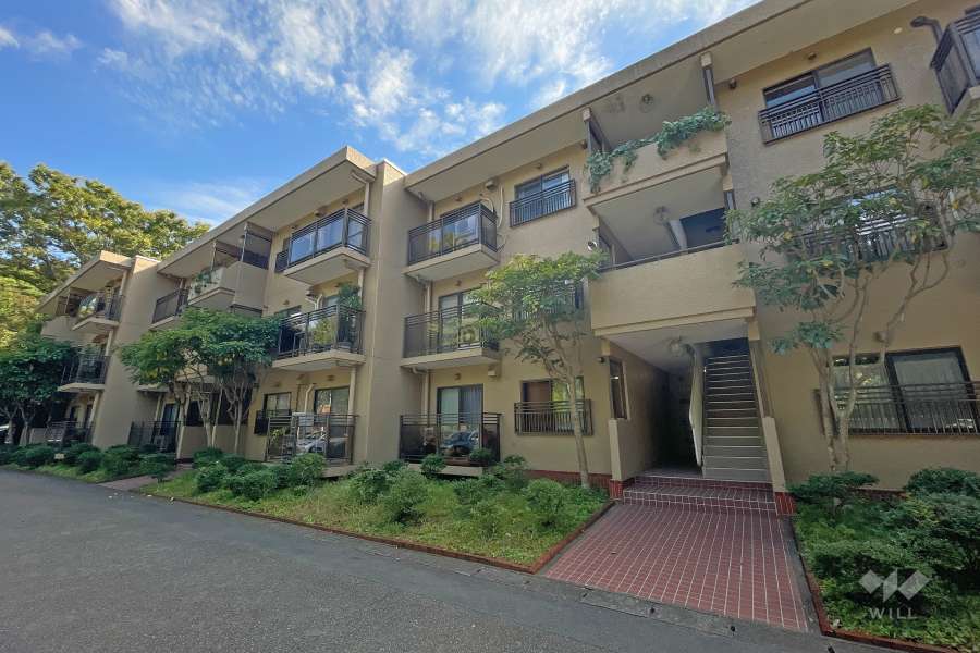 東急ドエル瀬田ビレジ棟２号の外観（北西側から）