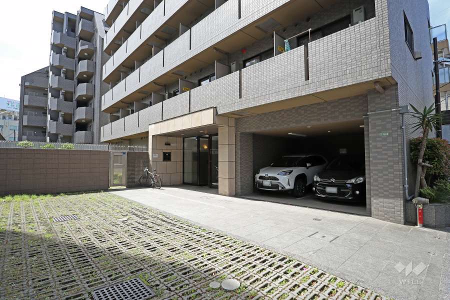 敷地内駐車場（屋内平面式）
