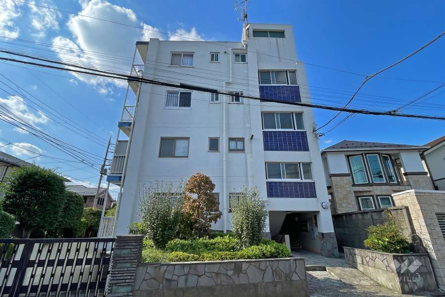 学芸コーポの外観（南東側から）