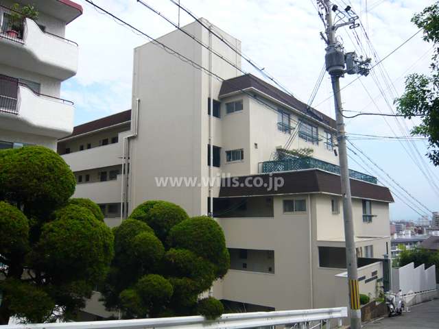 東山ハイツの外観（北西側から）