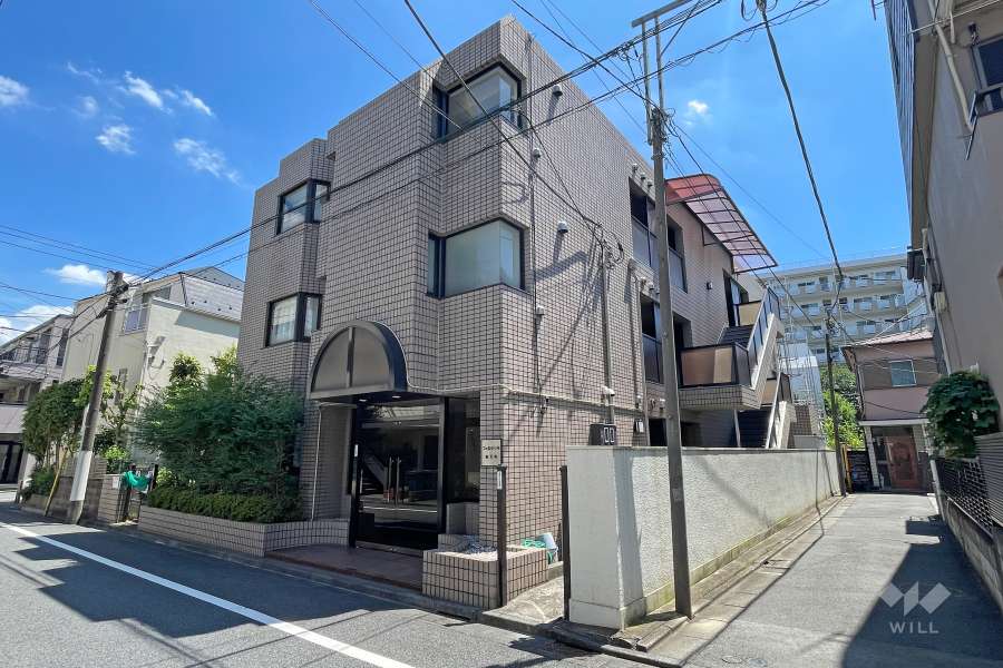 フェルテシモ祐天寺の外観（北側から）