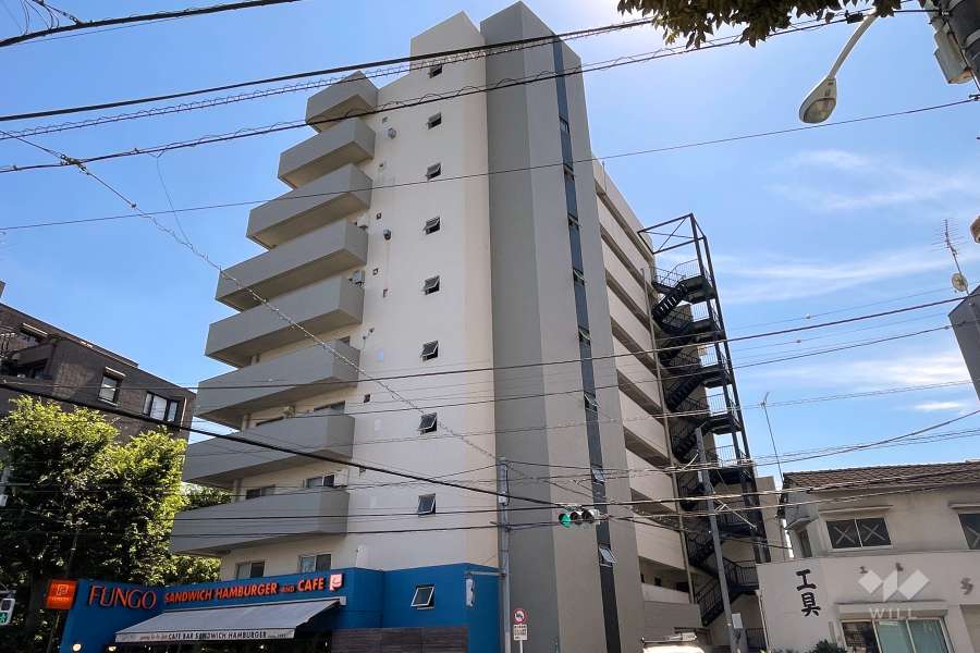 下馬パークハウスの外観（北東側から）