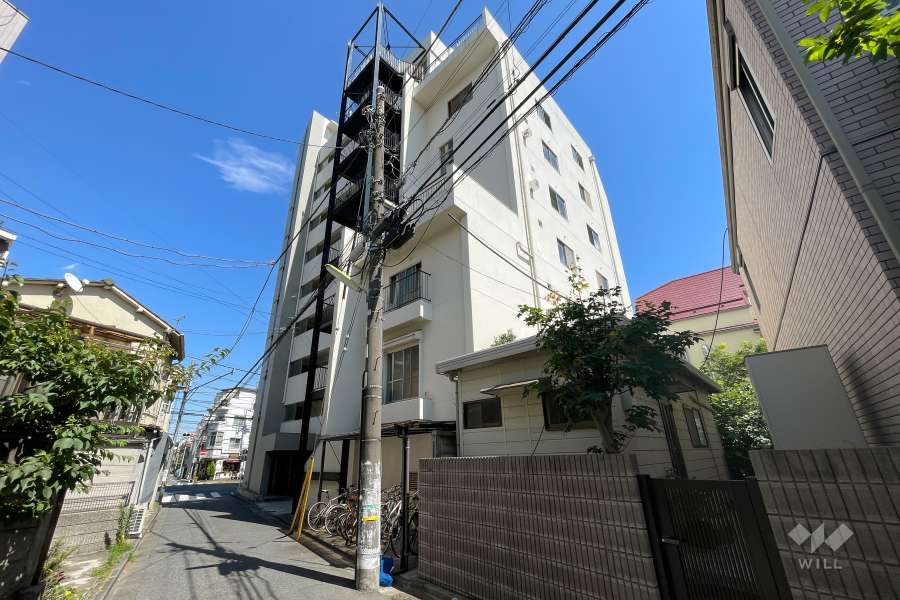 下馬パークハウスの外観（北西側から）