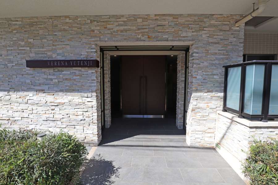 エントランスアプローチ