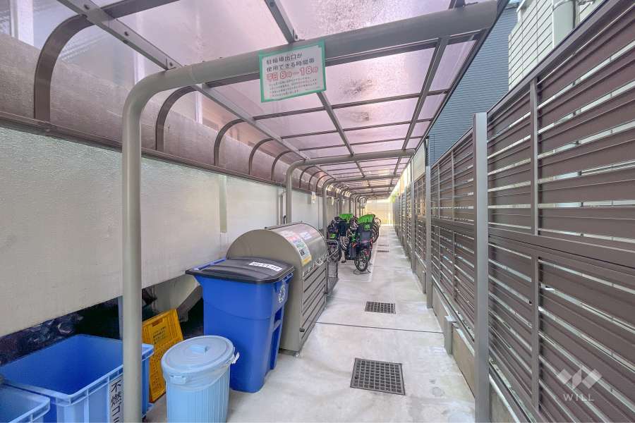 駐輪場（屋根付き）