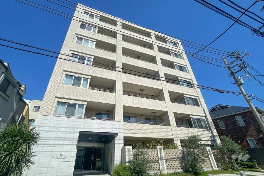 ガーデンヴィラ三軒茶屋の外観（南側から）
