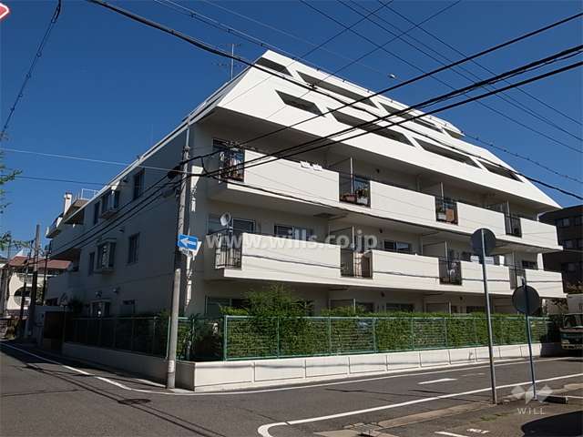 ファミール芦屋伊勢町の外観（南西側から）