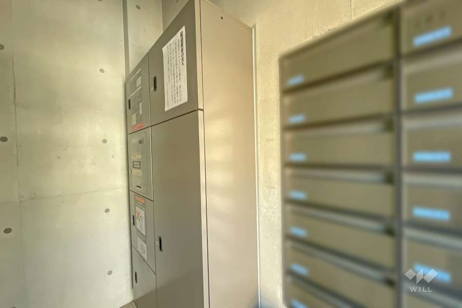 共用ポストと宅配ボックス